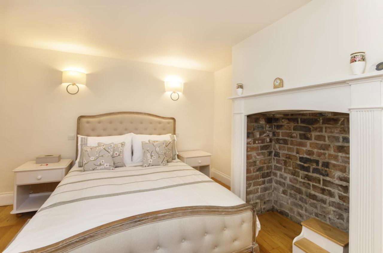 The Garden Square - Unique Luxury Apartment In Historic Garden Square - Ideal For 2 People Γιορκ Εξωτερικό φωτογραφία